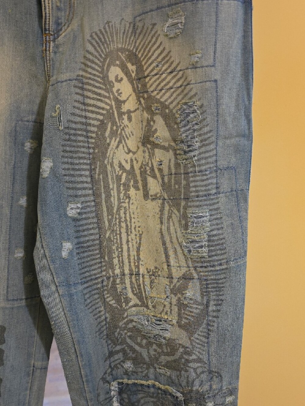 NWOT Peace & Love - Faith Jeans - Picture 2 of 6